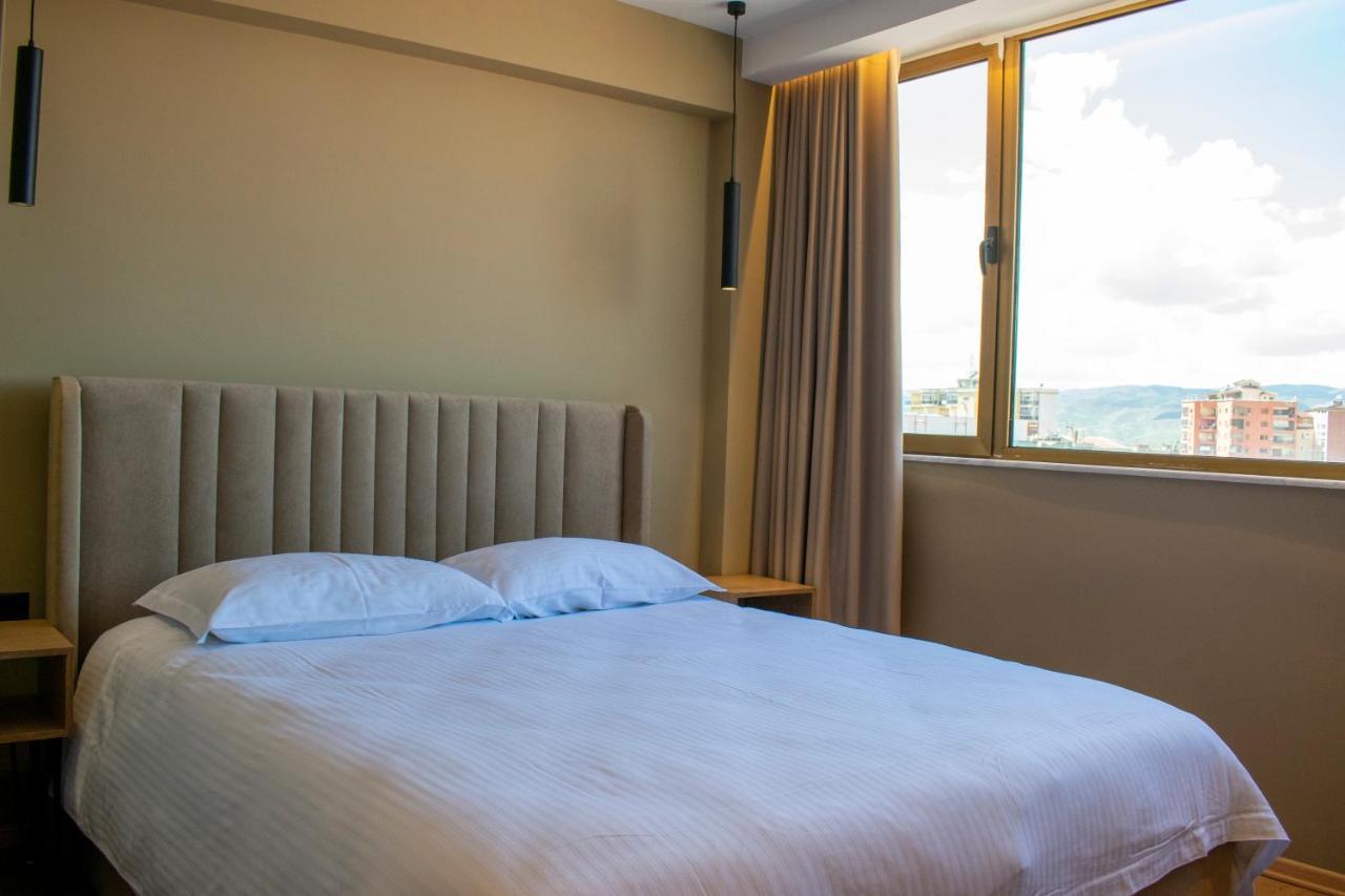 Bocca Hotel Korce Exterior photo